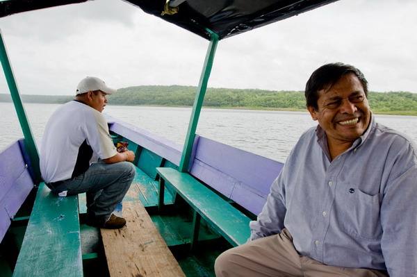 Loading Image..